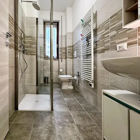 Casa Luigi Como