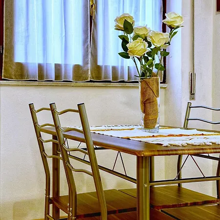 Apartment Casa Luigi Como