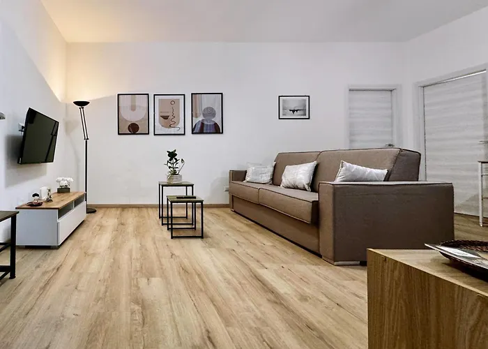 Casa Luigi * Como